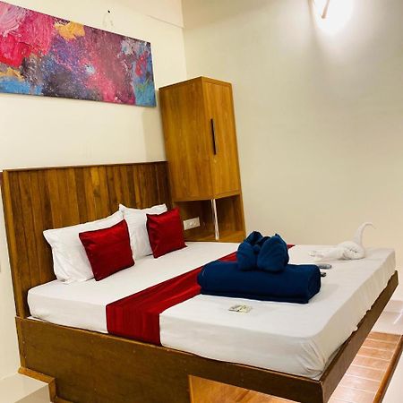 Rio Rooms Mims Calicut エクステリア 写真