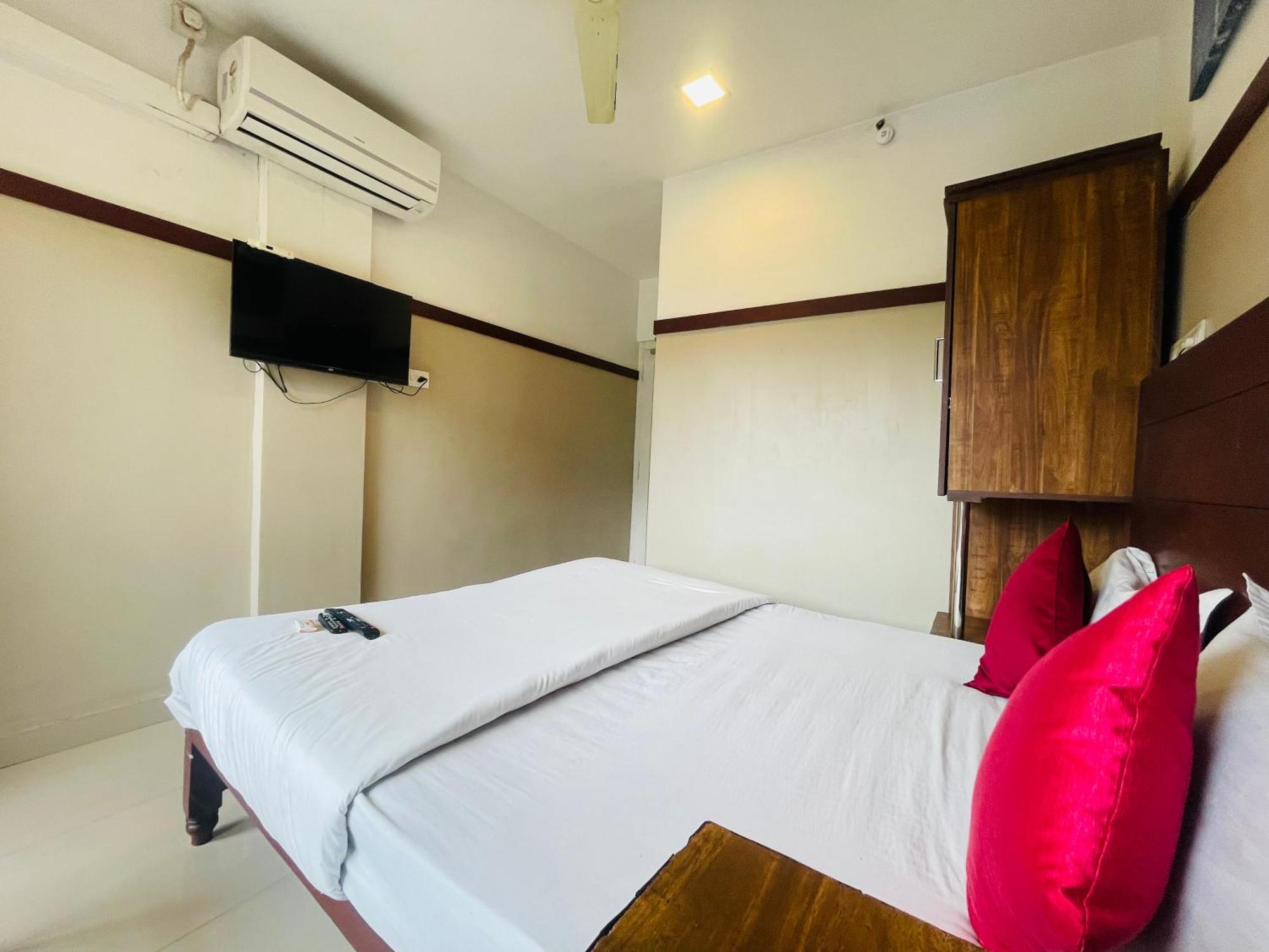 Rio Rooms Mims Calicut エクステリア 写真