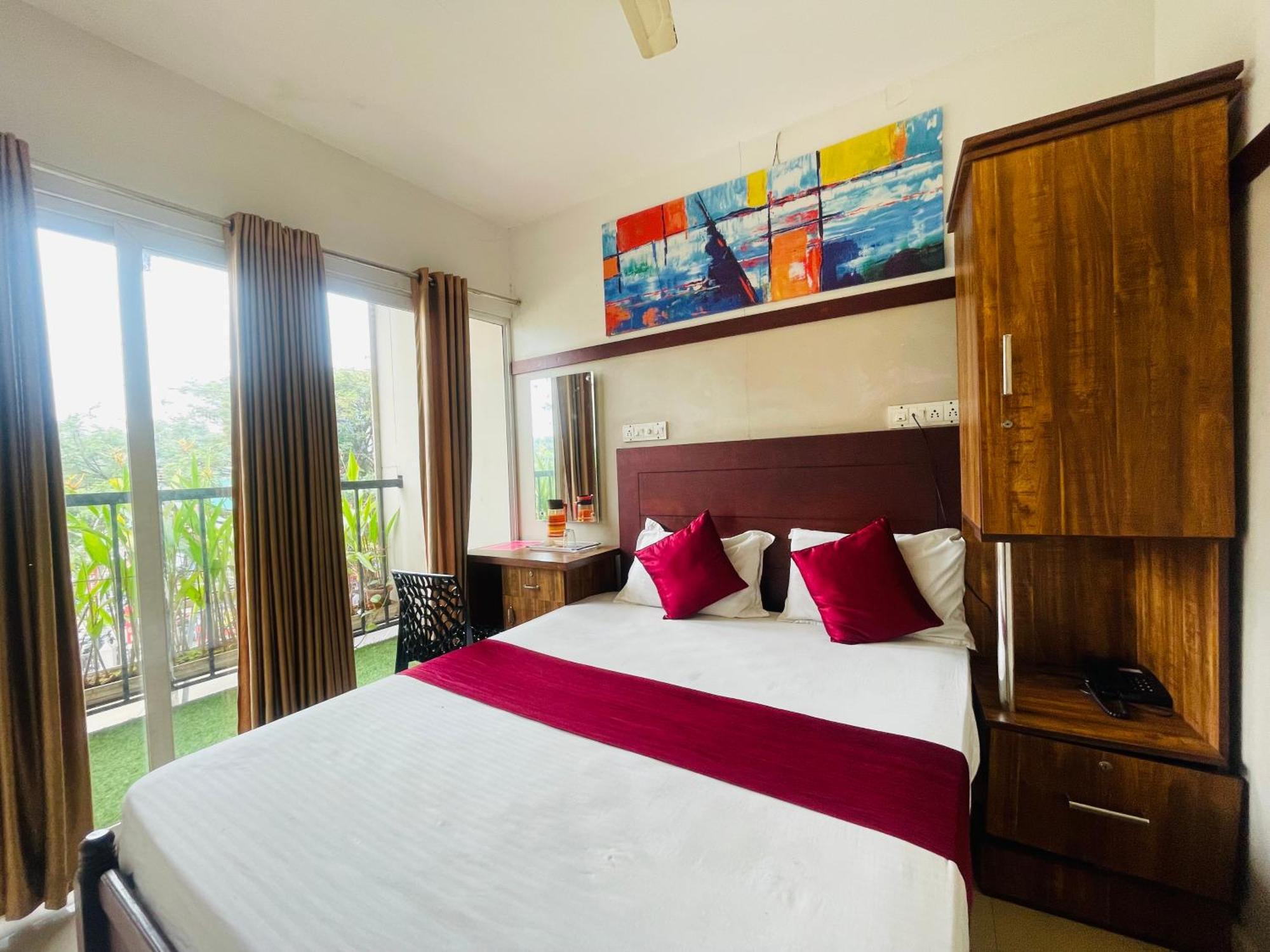 Rio Rooms Mims Calicut エクステリア 写真